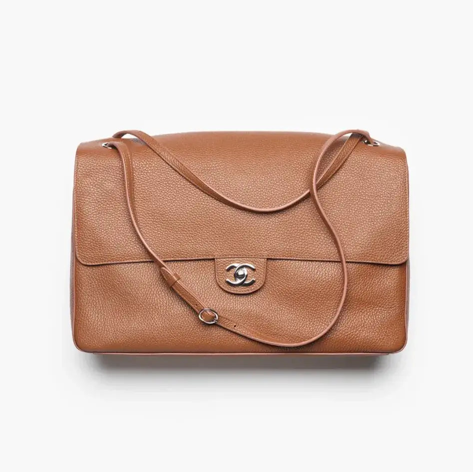 LEATHER MAXI FLAP BAG