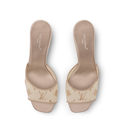CRYSTAL GALA PUMPS