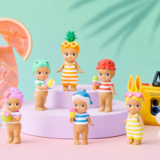 Summer Vacation: Sun-Kissed Style Box of 6